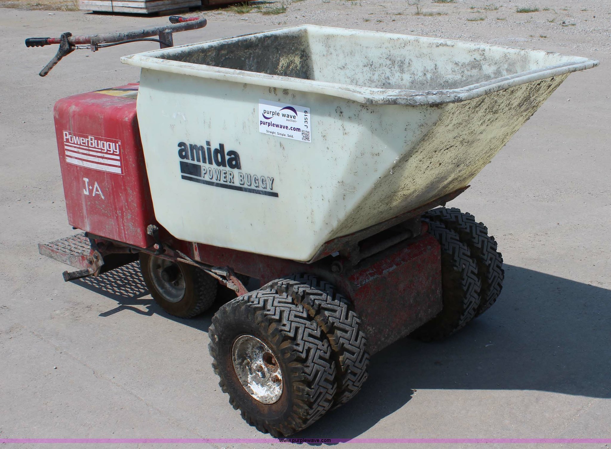 Amida concrete buggy in Kansas City, KS Item J3519 sold Purple Wave