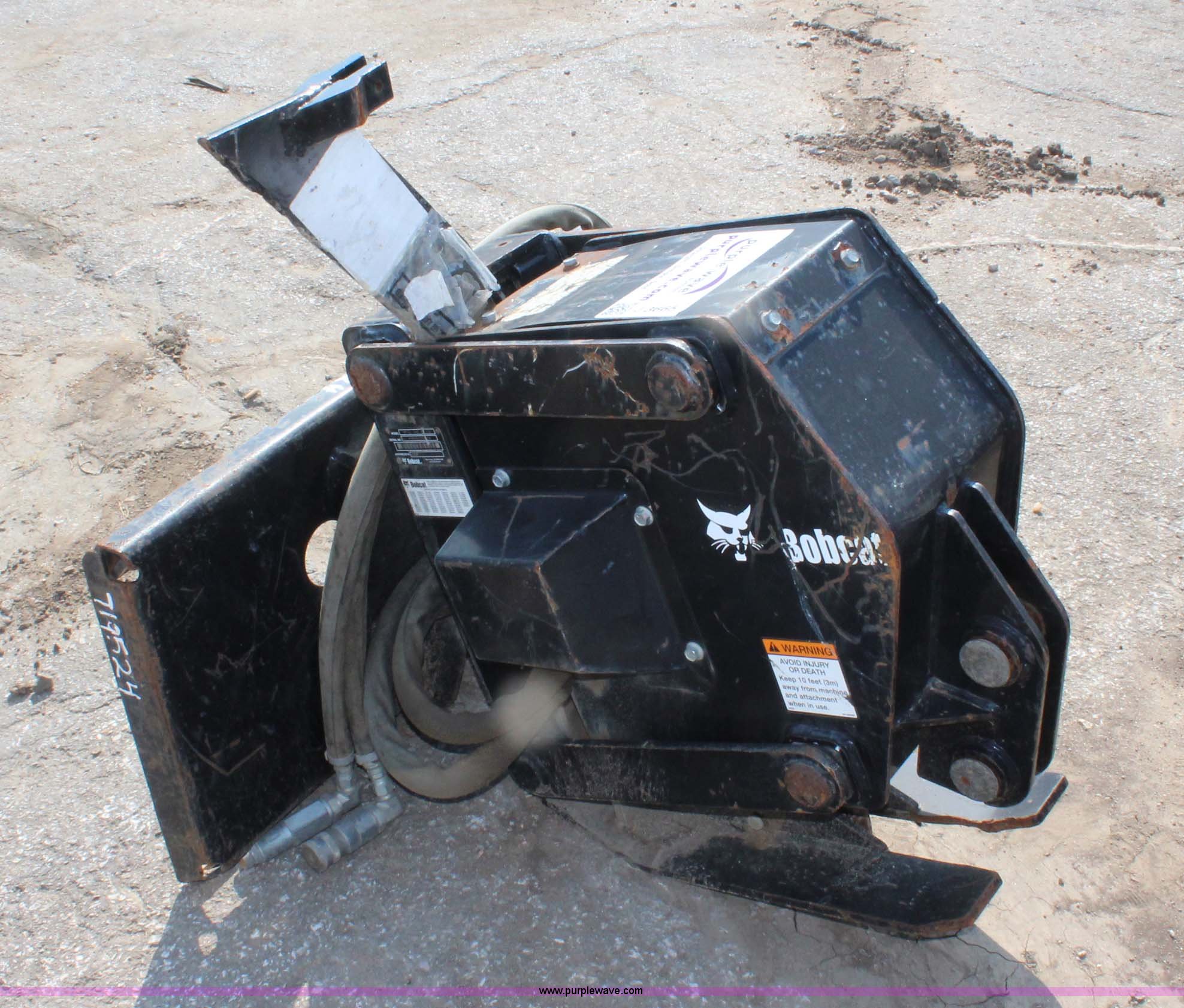 Bobcat VP12 vibratory plow skid steer attachment in Topeka, KS Item