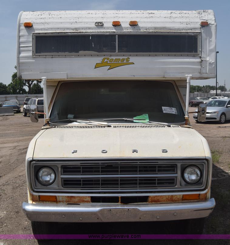 image for item E6389 1977 Ford Comet RV