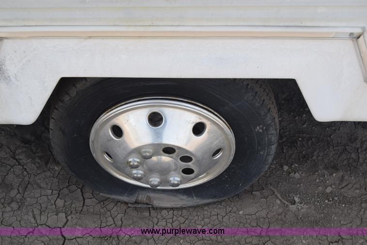 image for item E6389 1977 Ford Comet RV