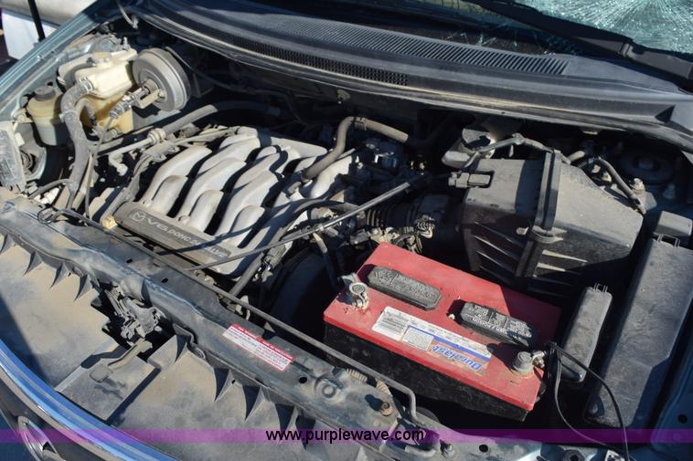 image for item L5853 2000 Mazda MPV