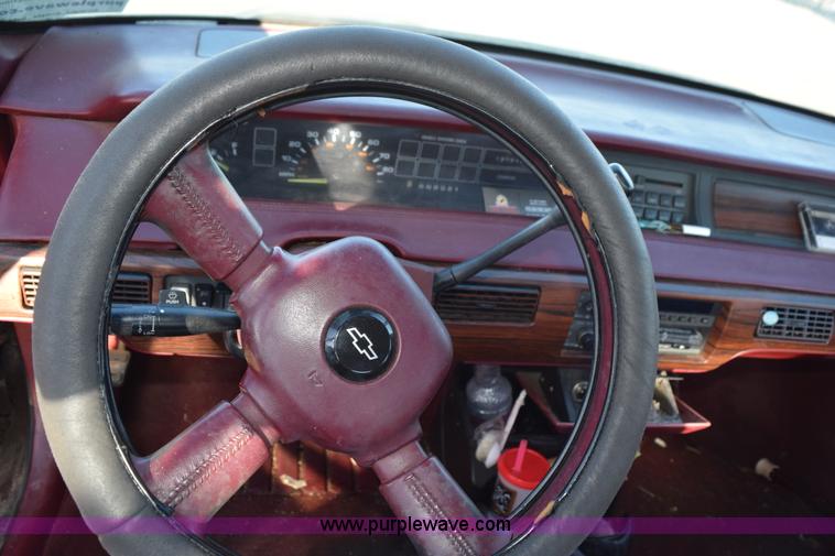 image for item L5854 1992 Chevrolet Lumina