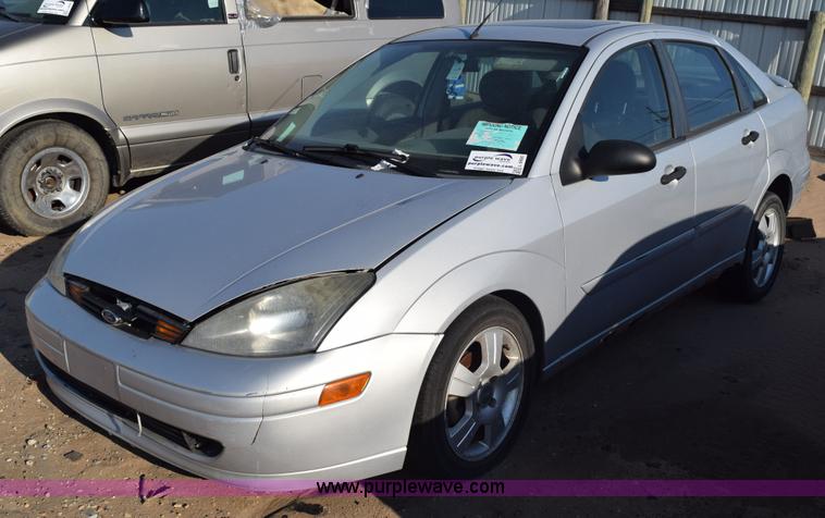 image for item L5856 2004 Ford Focus ZTS