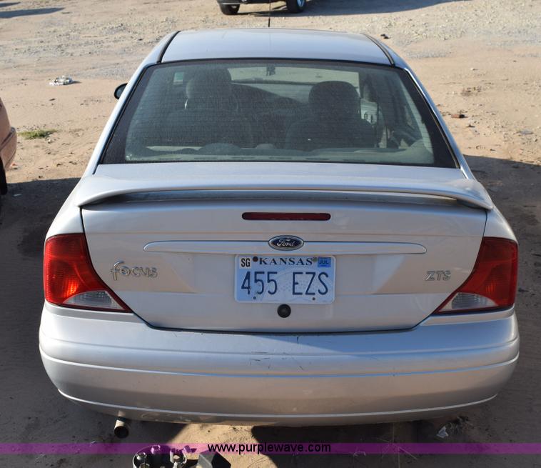 image for item L5856 2004 Ford Focus ZTS