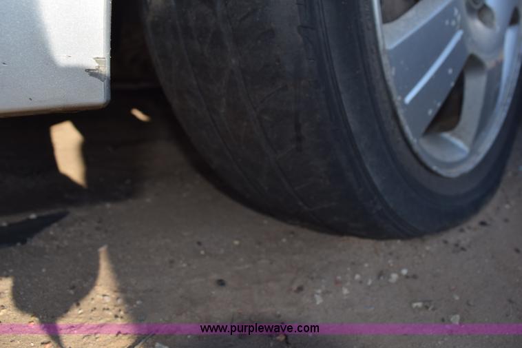 image for item L5856 2004 Ford Focus ZTS