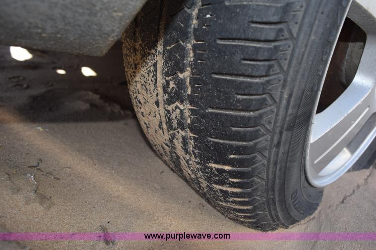 image for item L5856 2004 Ford Focus ZTS