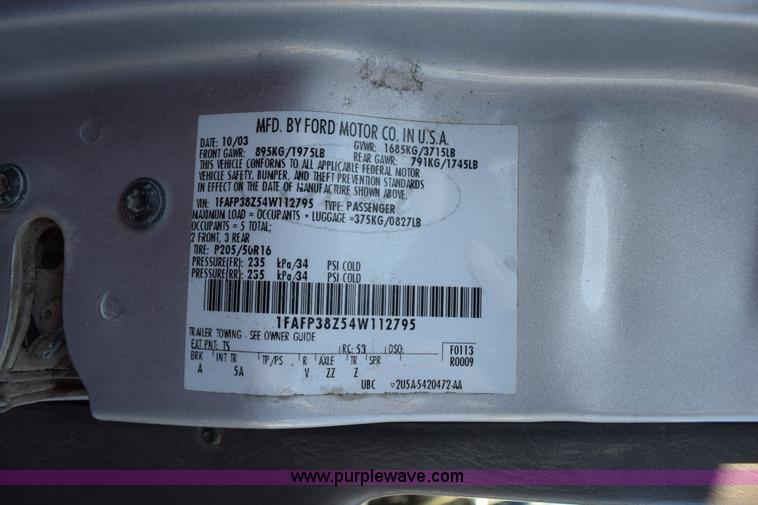 image for item L5856 2004 Ford Focus ZTS