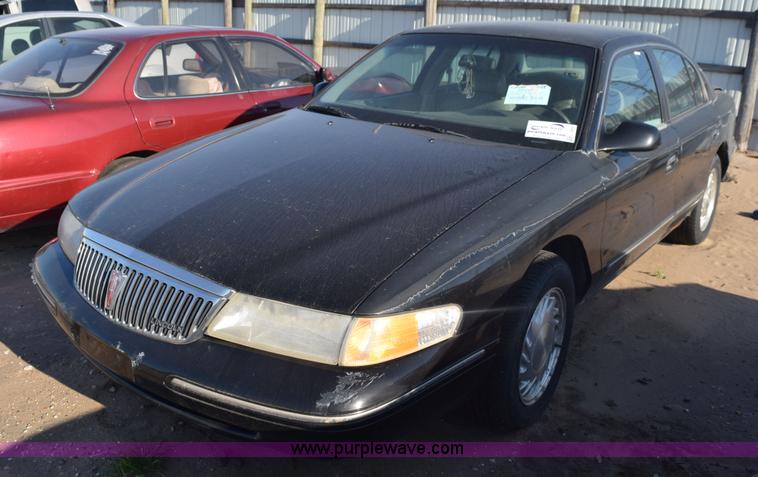 image for item L5858 1997 Lincoln Contintental