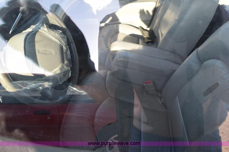 image for item L5858 1997 Lincoln Contintental