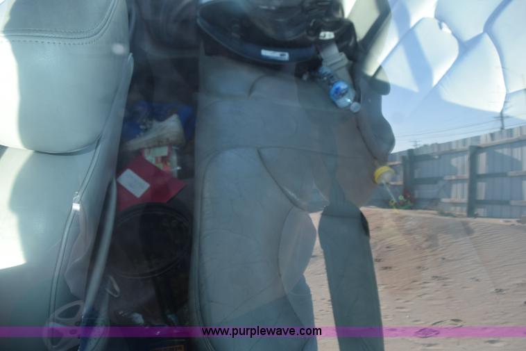 image for item L5858 1997 Lincoln Contintental