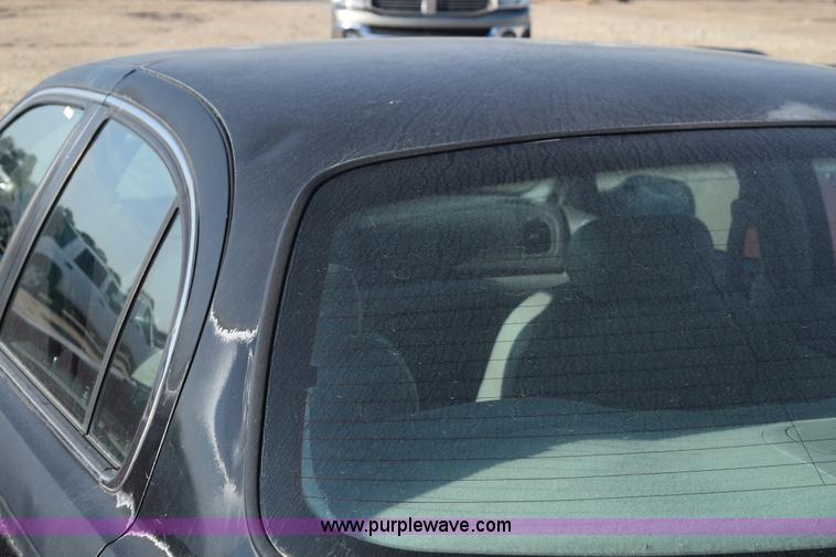 image for item L5858 1997 Lincoln Contintental