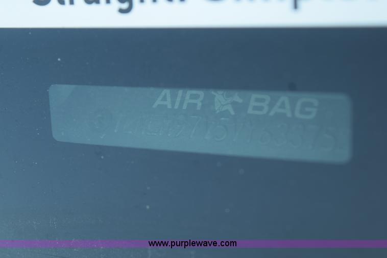 image for item L5858 1997 Lincoln Contintental