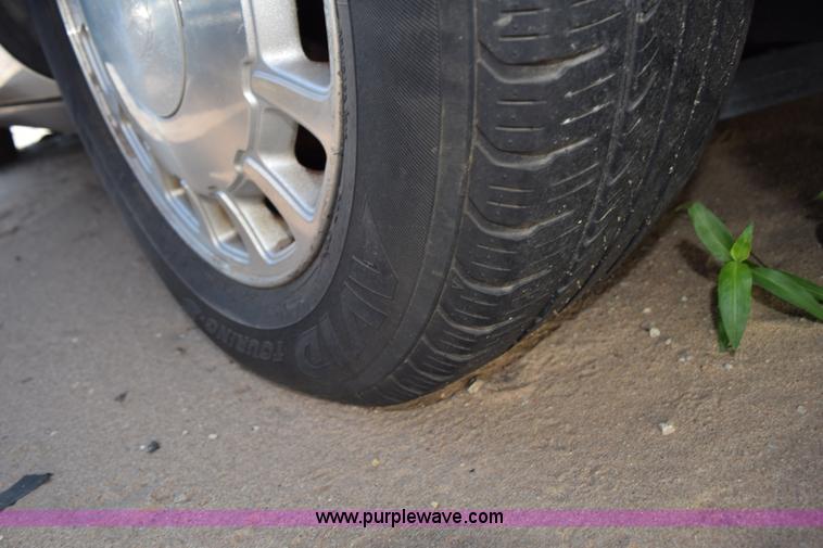 image for item L5860 1997 Cadillac DeVille