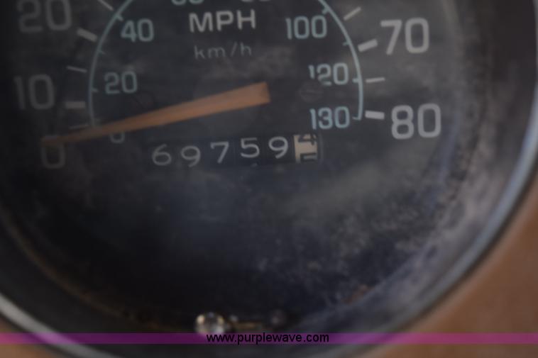 image for item L5861 1978 GMC Starcraft RV