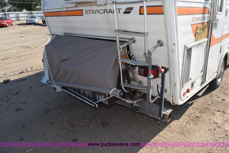 image for item L5861 1978 GMC Starcraft RV