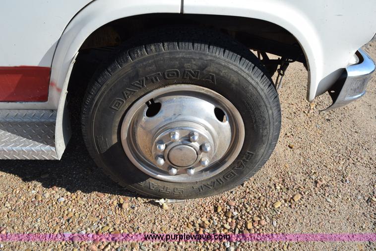 image for item L5861 1978 GMC Starcraft RV