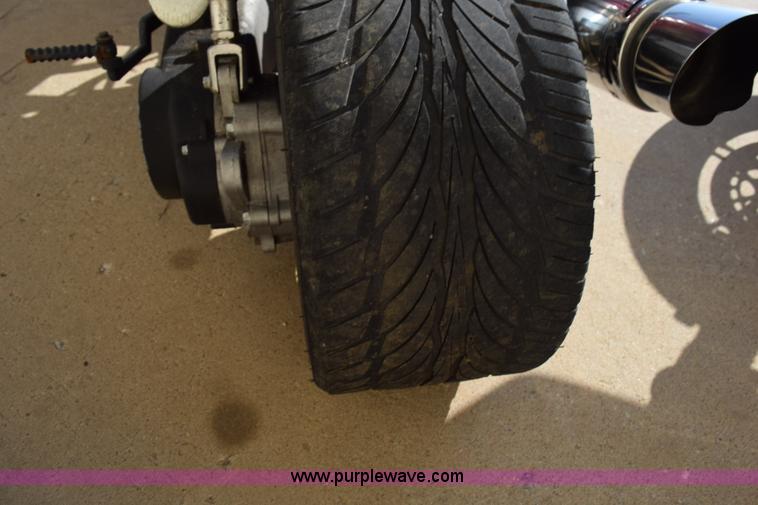 image for item L5862 2013 Huzhom moped