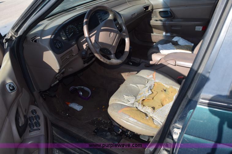 image for item L5864 1994 Ford Taurus SHO