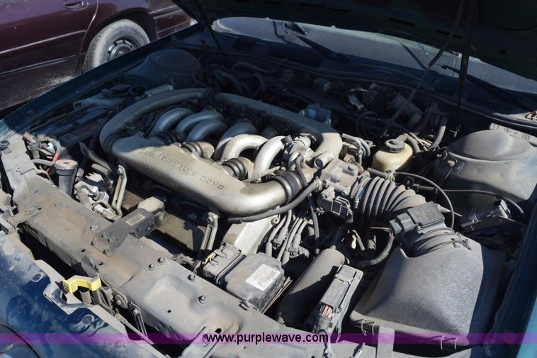 image for item L5864 1994 Ford Taurus SHO