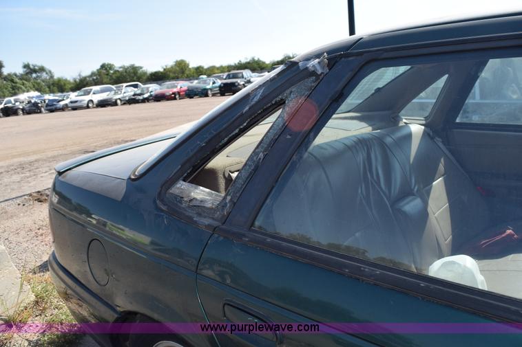 image for item L5864 1994 Ford Taurus SHO