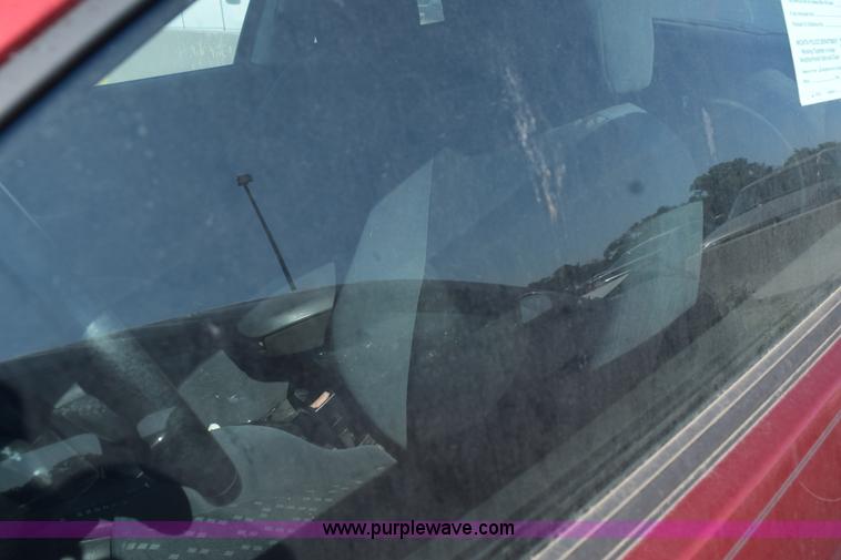 image for item L5866 2001 Ford Focus ZX3