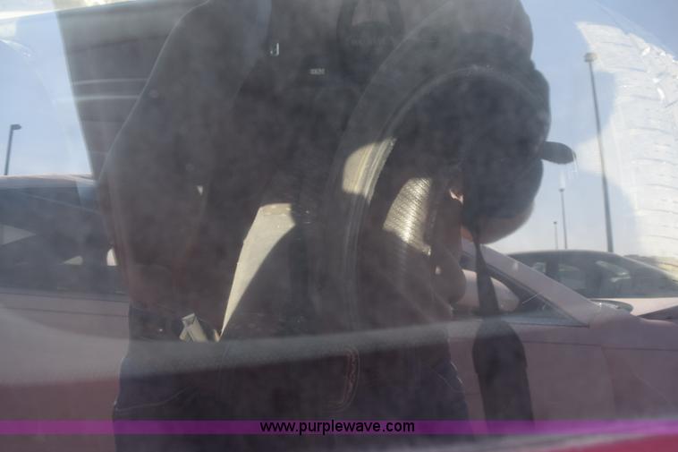 image for item L5866 2001 Ford Focus ZX3