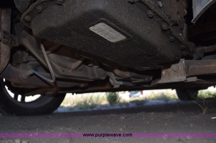 image for item L5866 2001 Ford Focus ZX3