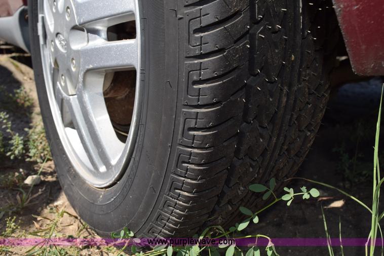 image for item L5866 2001 Ford Focus ZX3