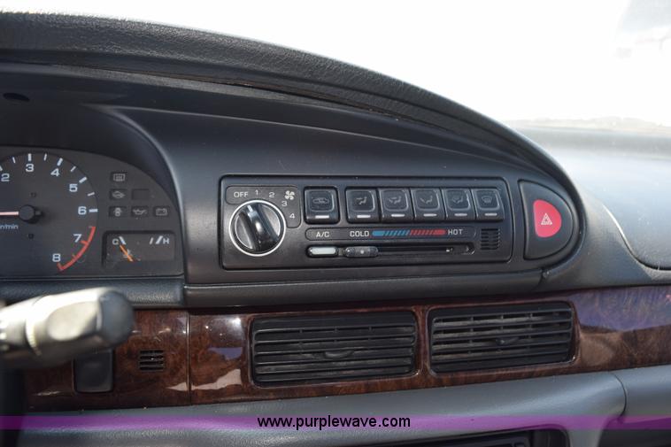 image for item L5867 1995 Nissan Altima