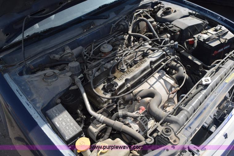 image for item L5867 1995 Nissan Altima