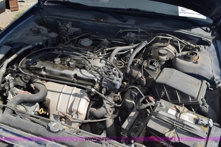 image for item L5867 1995 Nissan Altima