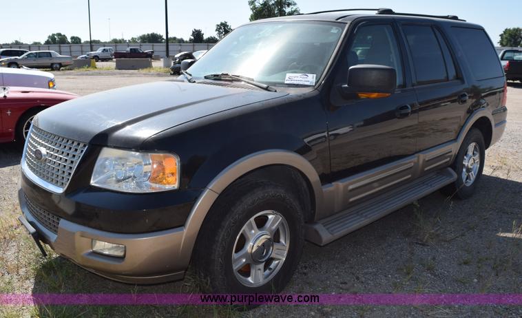 image for item L5868 2004 Ford Expedition Eddie Bauer SUV
