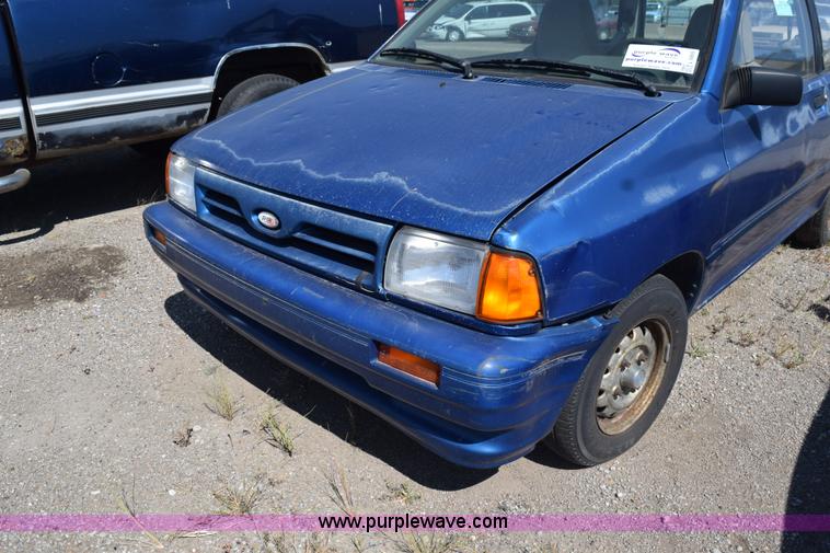 image for item L5869 1991 Ford Festiva GL