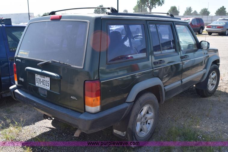 image for item L5871 1997 Jeep Cherokee Sport SUV