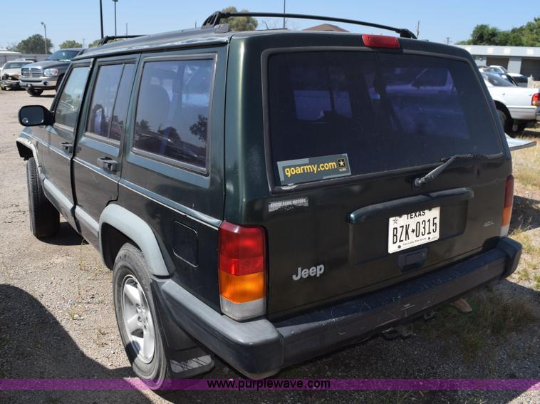 image for item L5871 1997 Jeep Cherokee Sport SUV