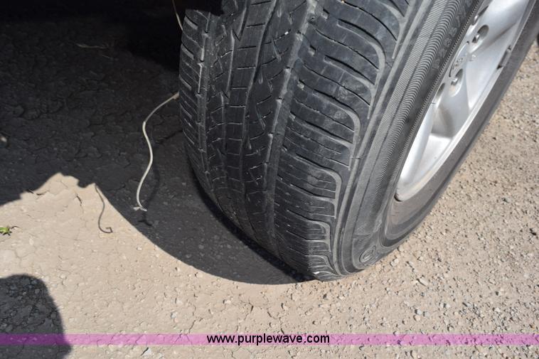 image for item L5871 1997 Jeep Cherokee Sport SUV