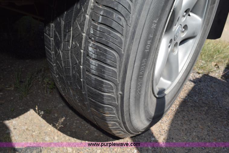 image for item L5871 1997 Jeep Cherokee Sport SUV