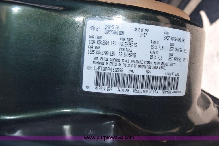 image for item L5871 1997 Jeep Cherokee Sport SUV