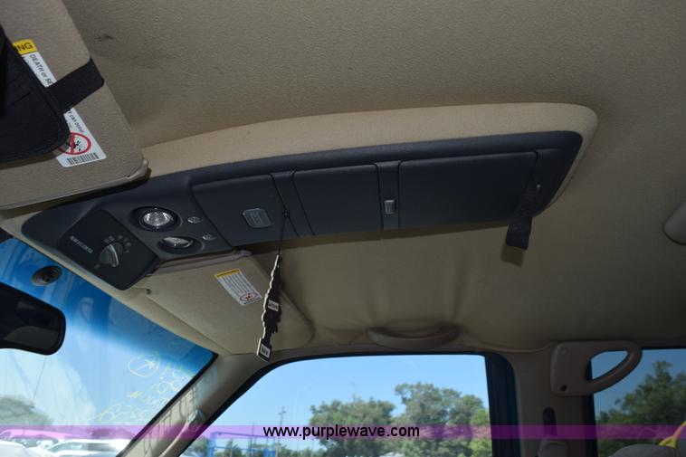 image for item L5878 1997 Chevrolet Tahoe SUV