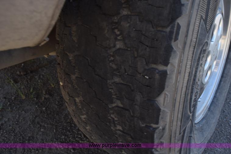 image for item L5878 1997 Chevrolet Tahoe SUV