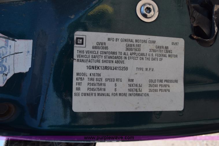 image for item L5878 1997 Chevrolet Tahoe SUV