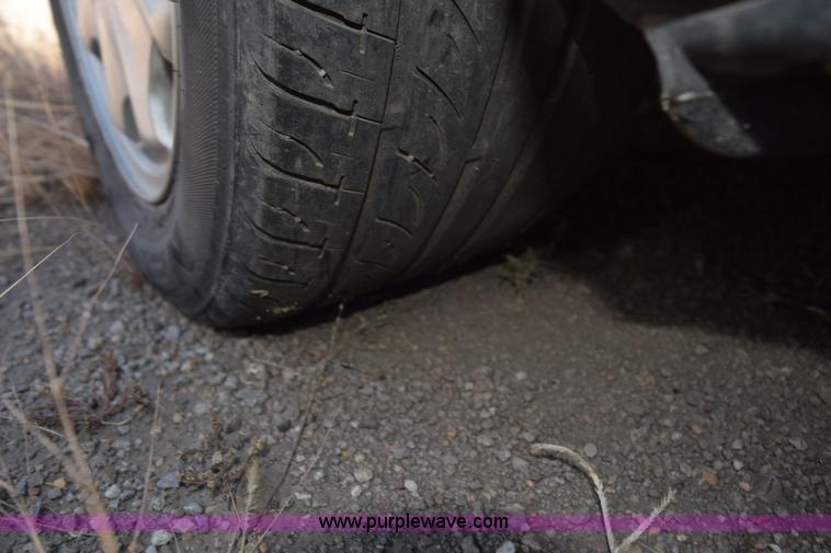 image for item L5880 1998 Mercedes Benz E320