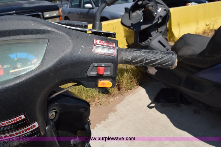 image for item L5884 2013 Jonway moped