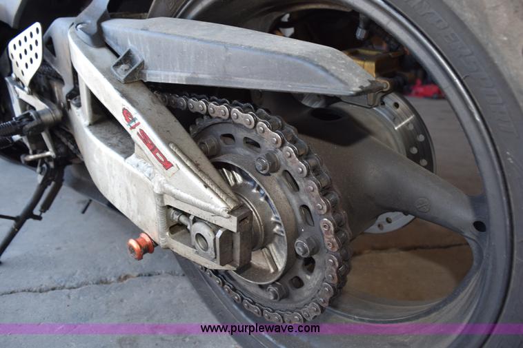 image for item L5885 2002 Honda CBR900RR motorcycle