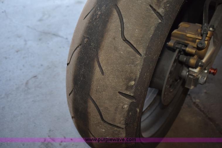 image for item L5885 2002 Honda CBR900RR motorcycle