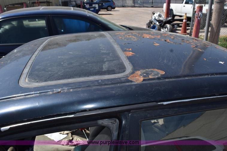 image for item L5886 1999 Chevrolet Prizm