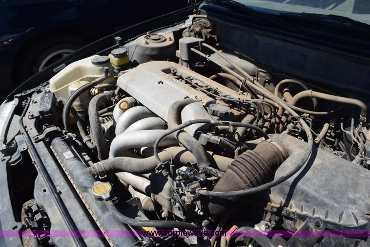 image for item L5886 1999 Chevrolet Prizm