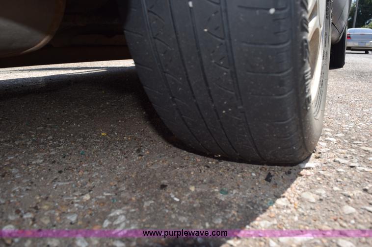 image for item L5886 1999 Chevrolet Prizm