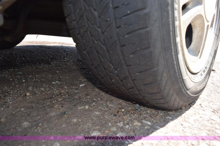 image for item L5886 1999 Chevrolet Prizm