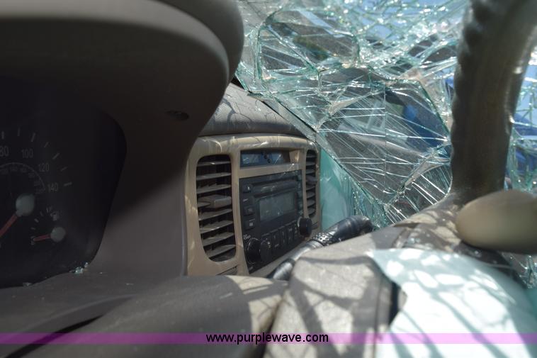 image for item L5887 2006 Kia Rio